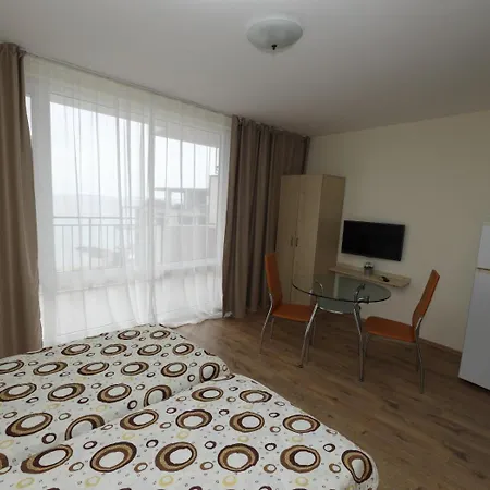 Grand Święty Włas