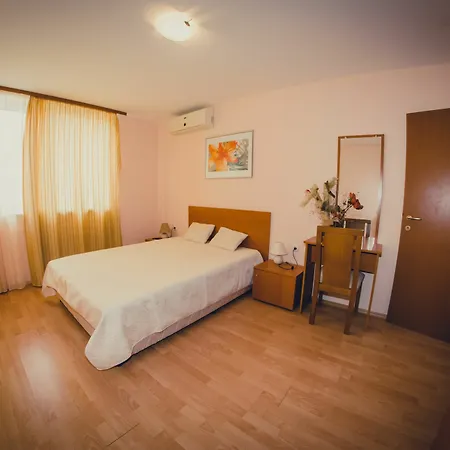 格兰德度假公寓 圣弗拉斯